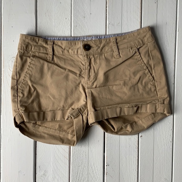 Pants - 👙Khaki Colored Shorts - Size 0